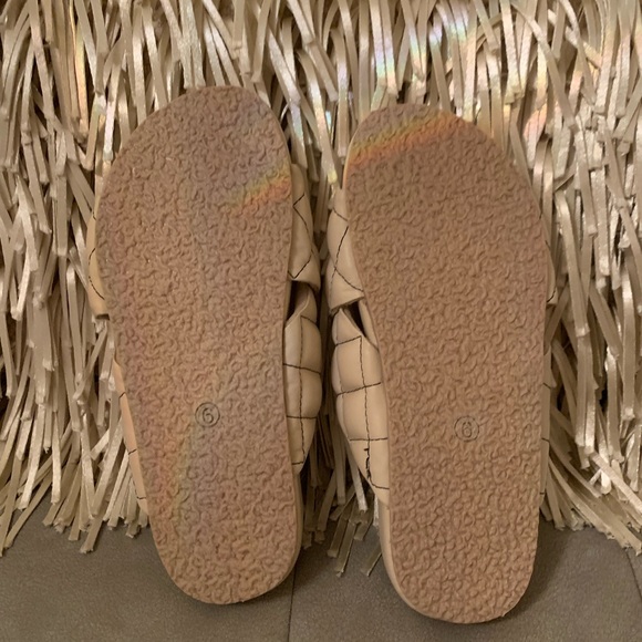 NWOB Seychelles Wide Awake Women’s Sandals Off-White Leather Cream Shoe Size 6 - Picture 7 of 7